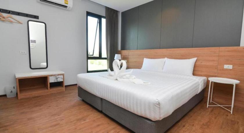 Boondara Boutique Hotel Nakhon Phanom Ngoại thất bức ảnh